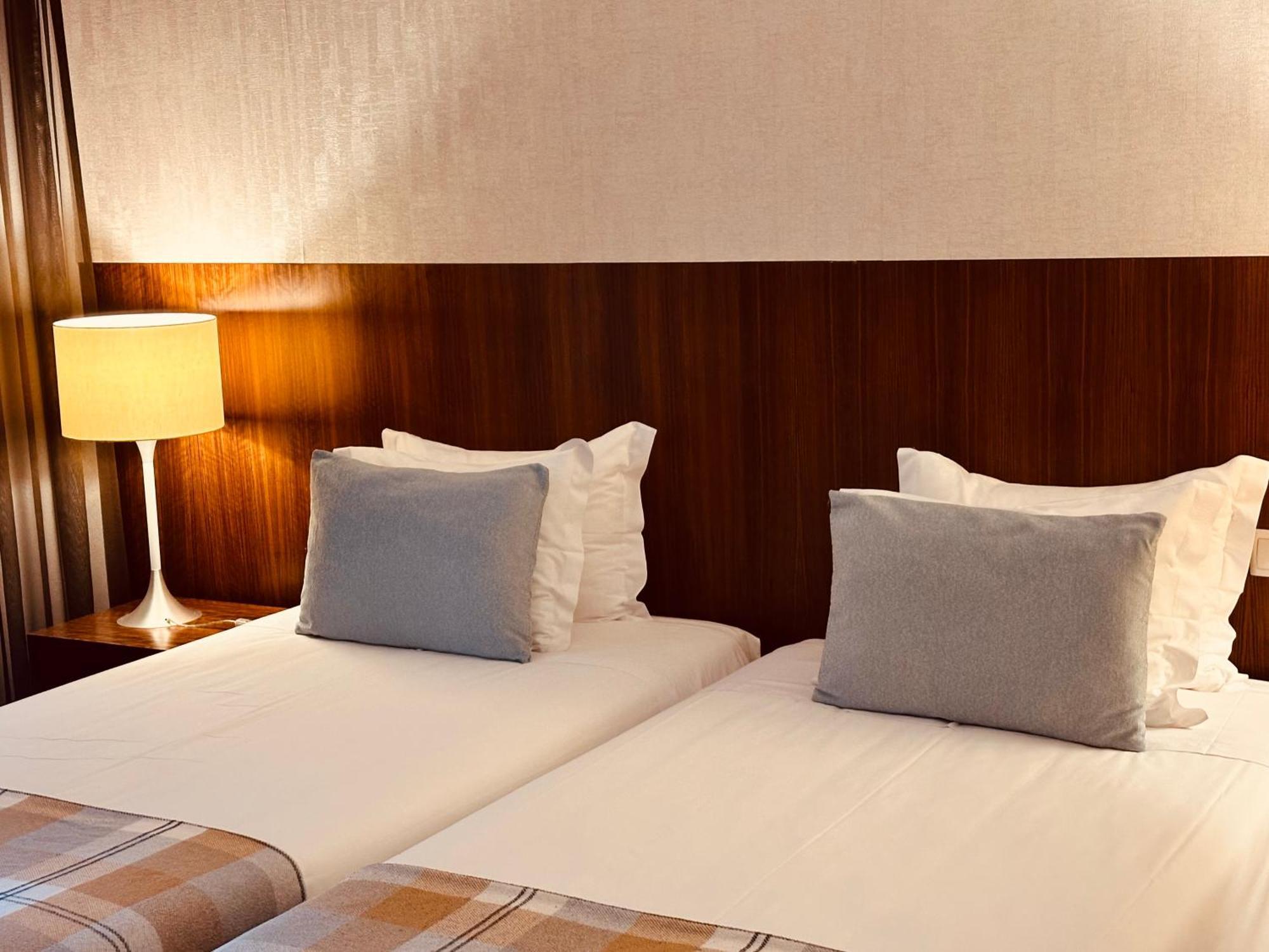 Quinta Do Pinheiro Hotel E Eventos By Grupo Quinta Dos Lagos Valado de Frades Exteriör bild